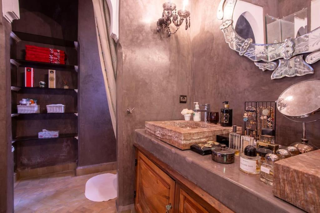 Dar Ines - Palmeraie, 250m2, Pool, Patio, Terrace Villa