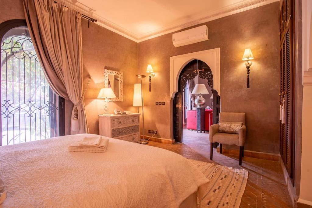Dar Ines - Palmeraie, 250m2, Pool, Patio, Terrace *