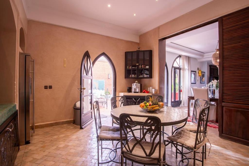 Dar Ines - Palmeraie, 250m2, Pool, Patio, Terrace