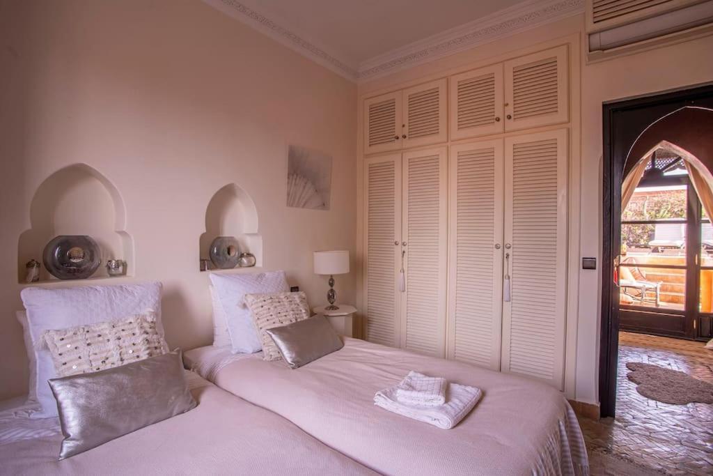 Dar Ines - Palmeraie, 250m2, Pool, Patio, Terrace *