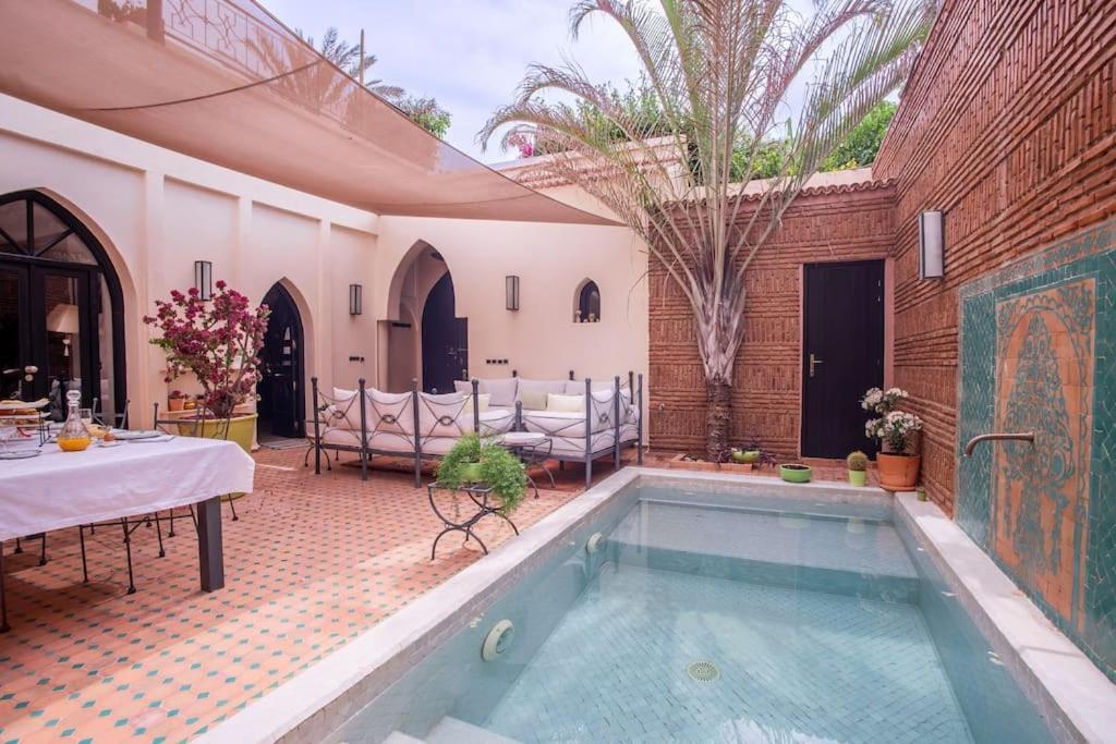 Villa Dar Ines - Palmeraie, 250m2, Pool, Patio, Terrace *